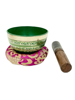 Om Mantra Singing Bowl : Medium (4